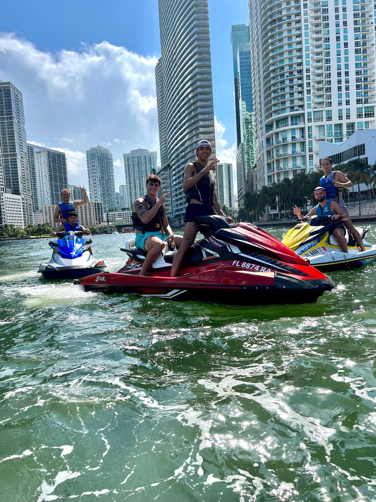 Miami: aventura en moto acuática con paseo en barco gratis