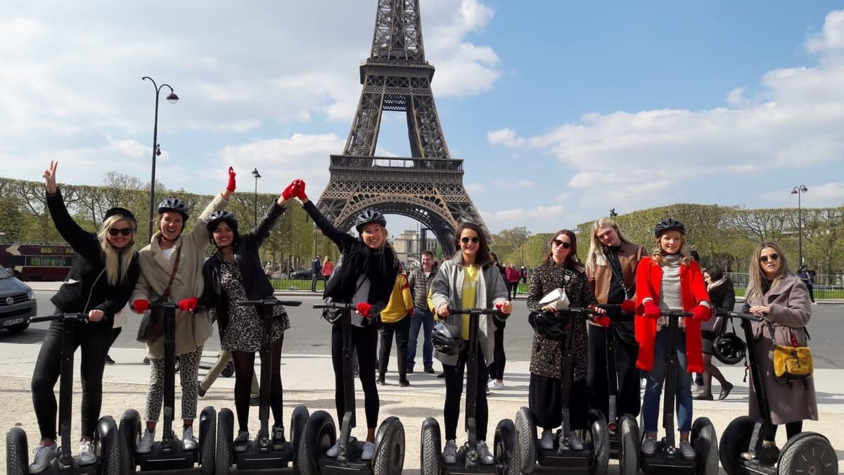 Paris: 1.5-Hour Private Segway Tour