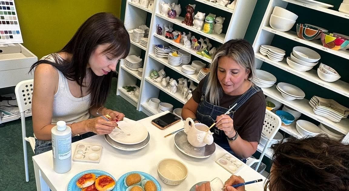 Ceramic painting with a glass of wine in Rome