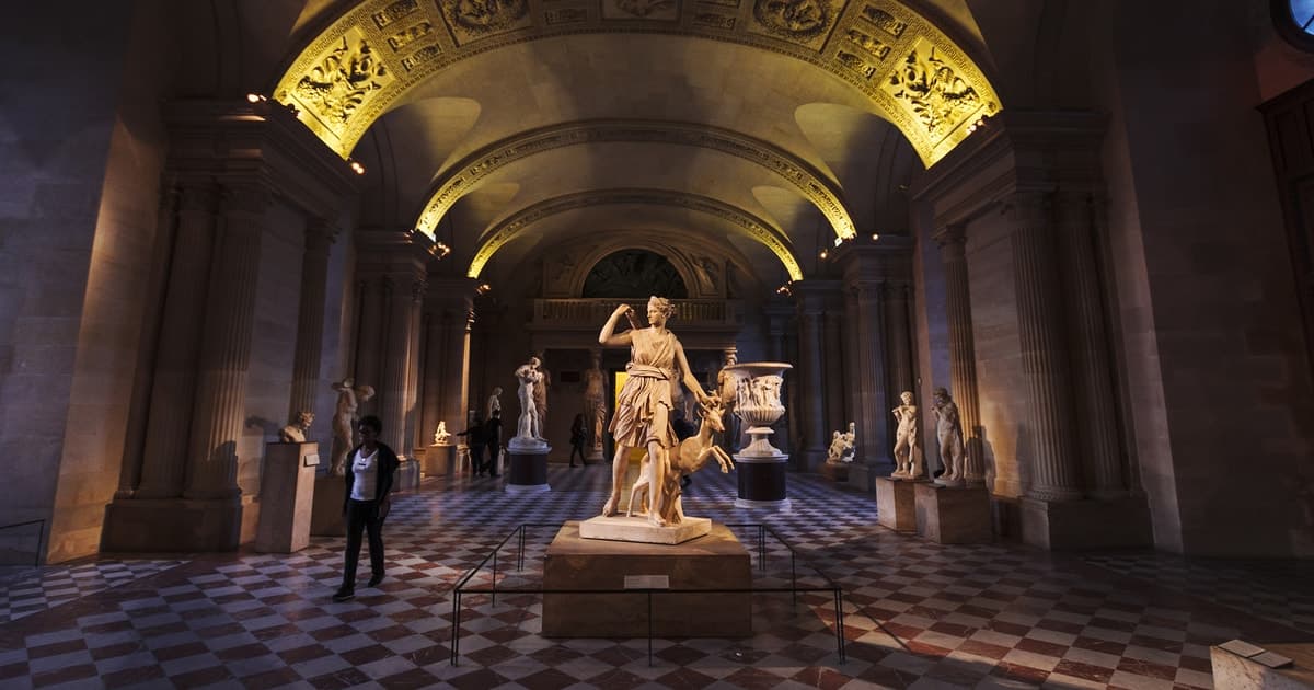 Paris: Skip-the-Line Louvre Highlights Tour with Mona Lisa