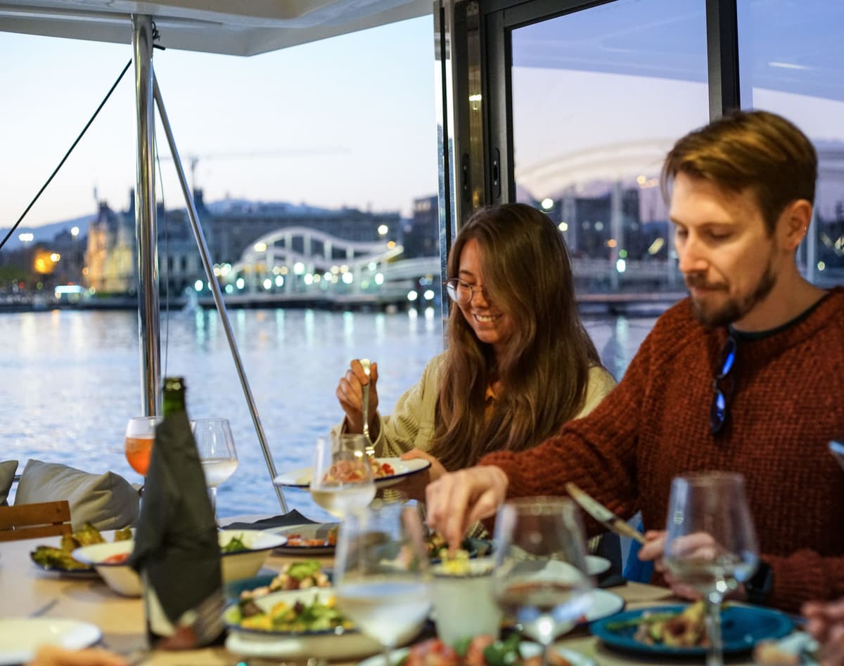 Barcelona: Lunch or Dinner on the Mediterranean Sailing Tour