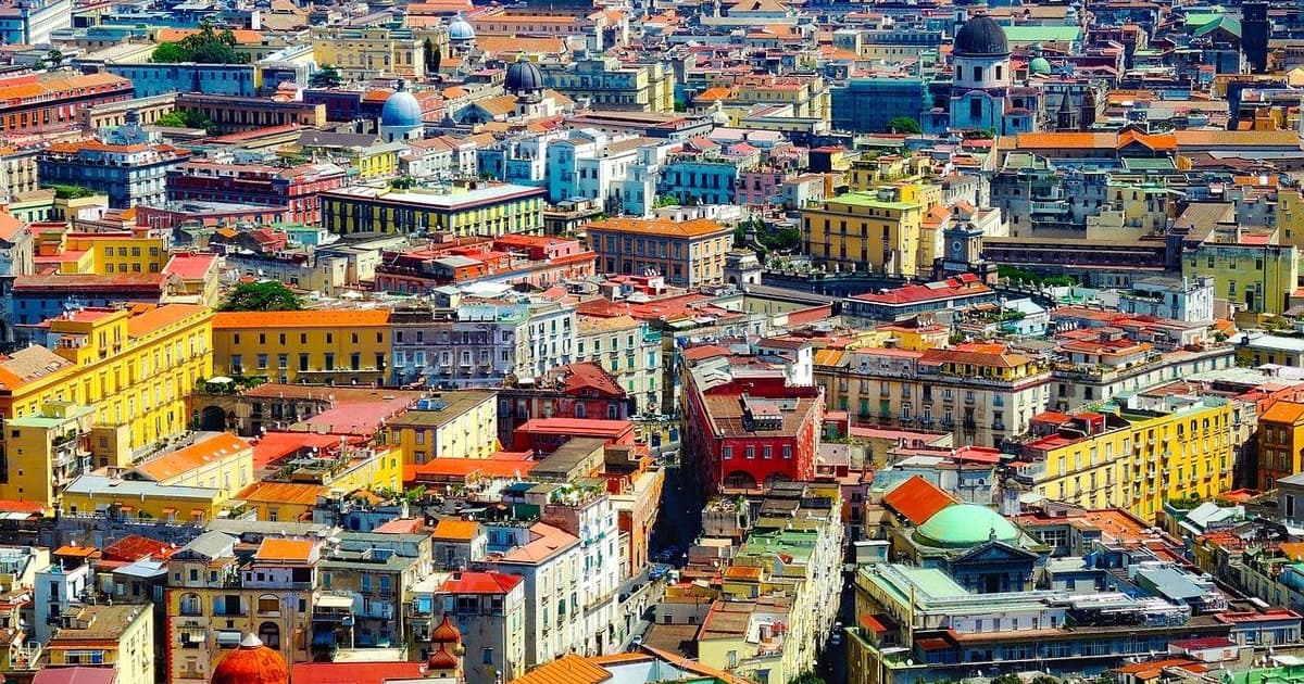 Desde Roma: excursión de 1 día a Nápoles en tren de alta velocidad y subterráneo