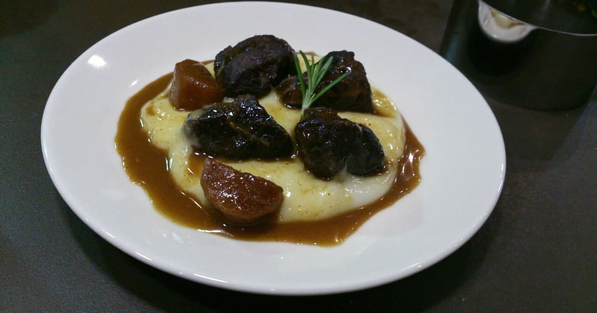 Seville: Tapas Cooking Class with Sangria & Dinner