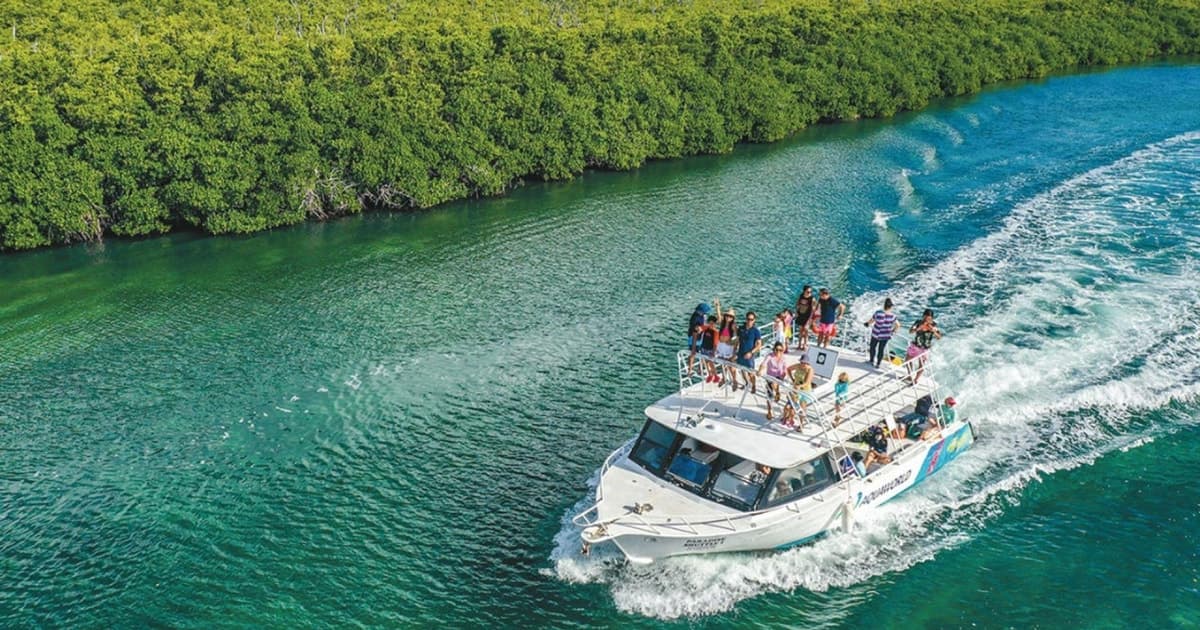 Cancún: esnórquel en el Museo Submarino MUSA con refrescos