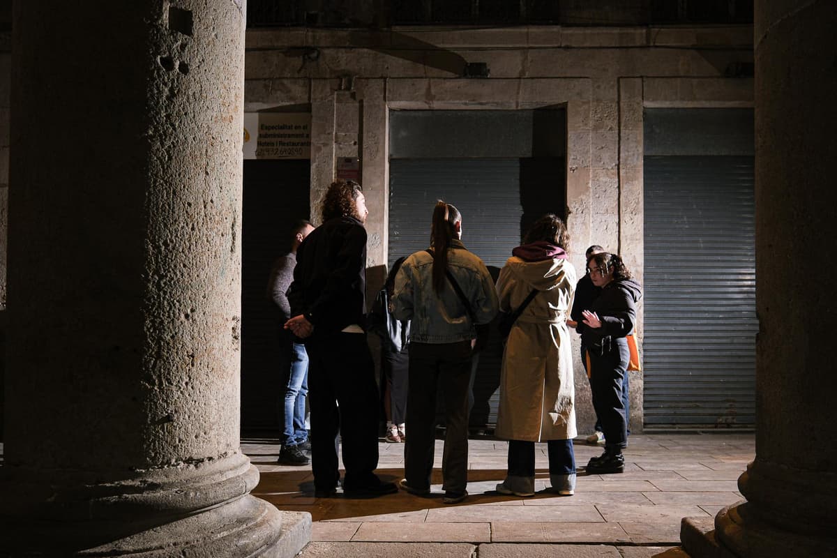 Barcelona: Gothic Quarter & El Born Ghost Walking Tour