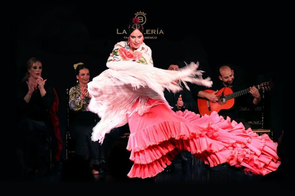 Valencia: Espectáculo flamenco con cena en La Bulería.