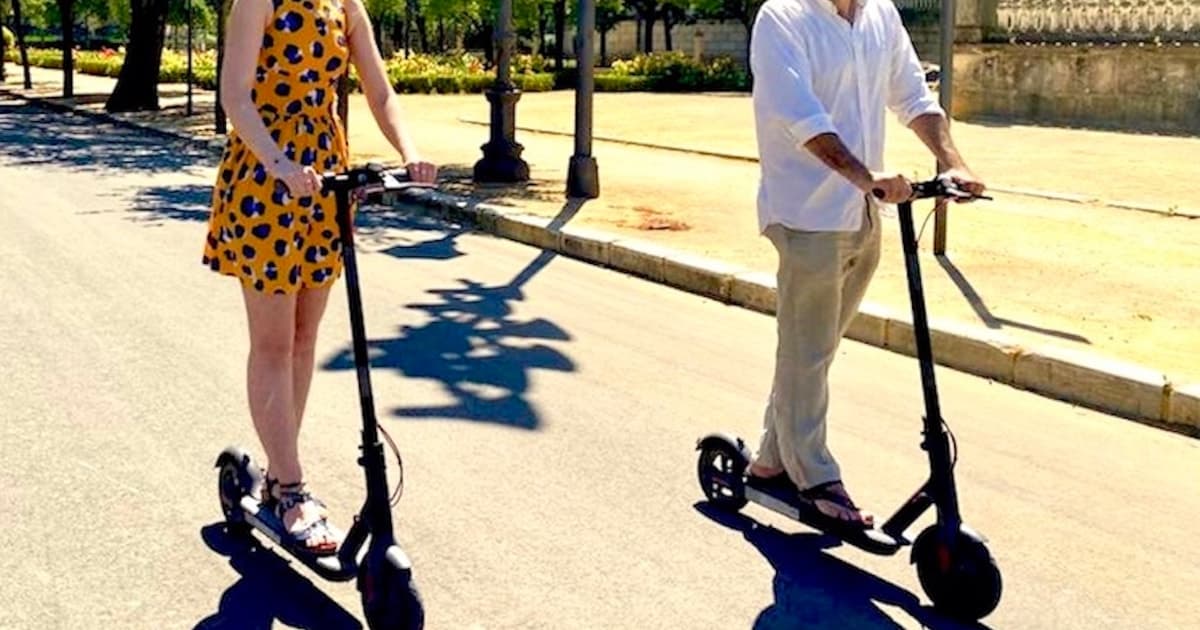 Seville: Electric Scooter City Tour