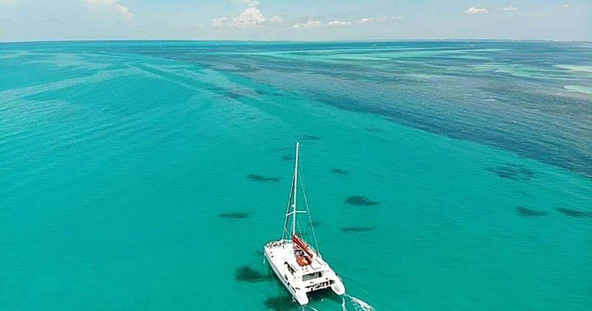 Miami: tour en barco a Cayo Hueso con esnórquel y barra libre
