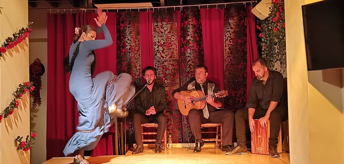 Seville: Flamenco Show at Tablao Flamenco Andalusí