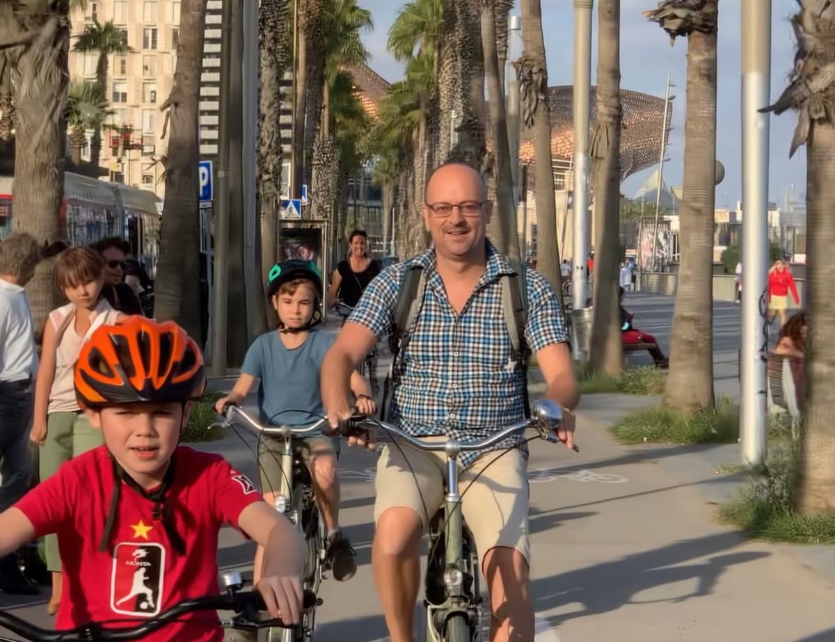 Barcelona: seguridad en bicicleta eléctrica, parques, playa y vistas panorámicas