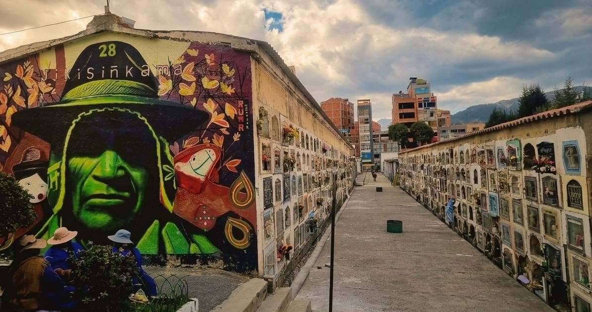 La Paz Cultural: Cementerio, Centro Histórico y Teleférico