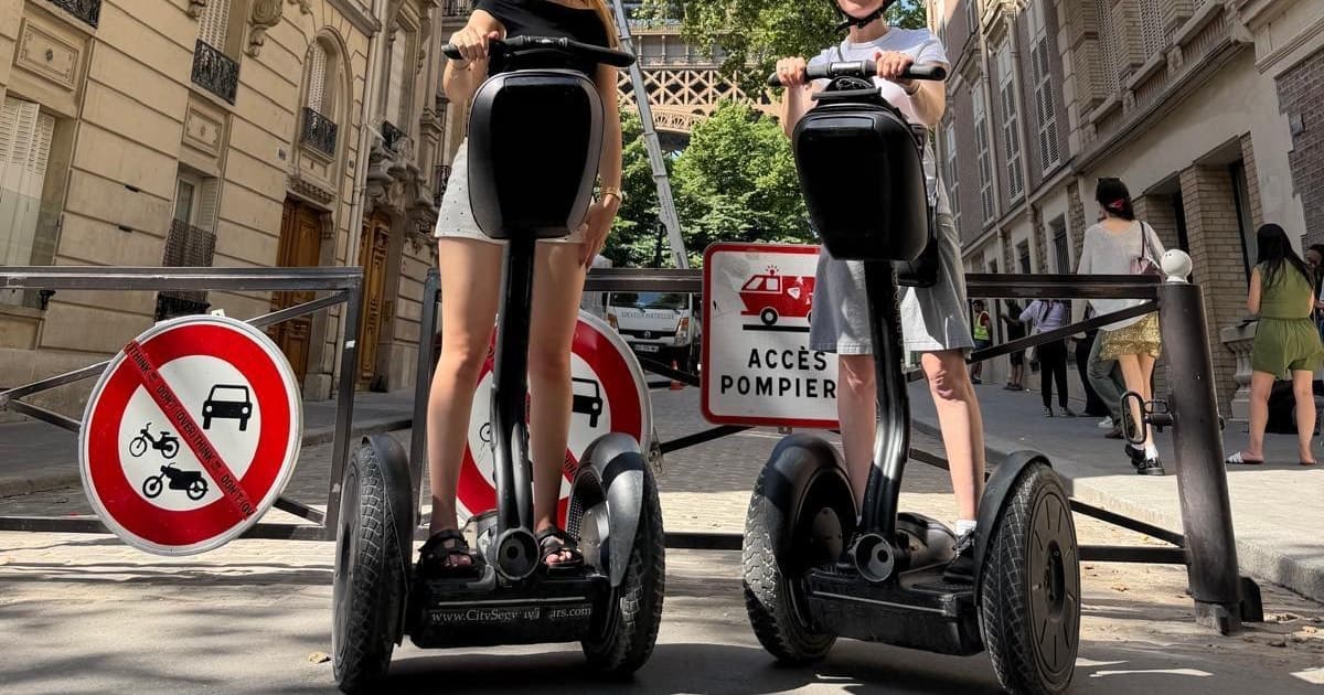 Paris: 1.5-Hour Private Segway Tour