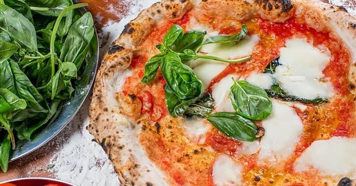 Pizza & Gelato: Cooking Class in central Florence