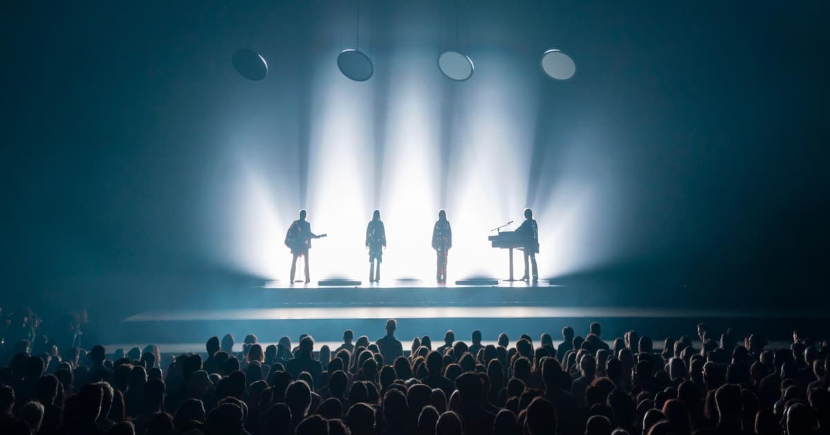London: ABBA Voyage Express Bus and Optional Concert Ticket