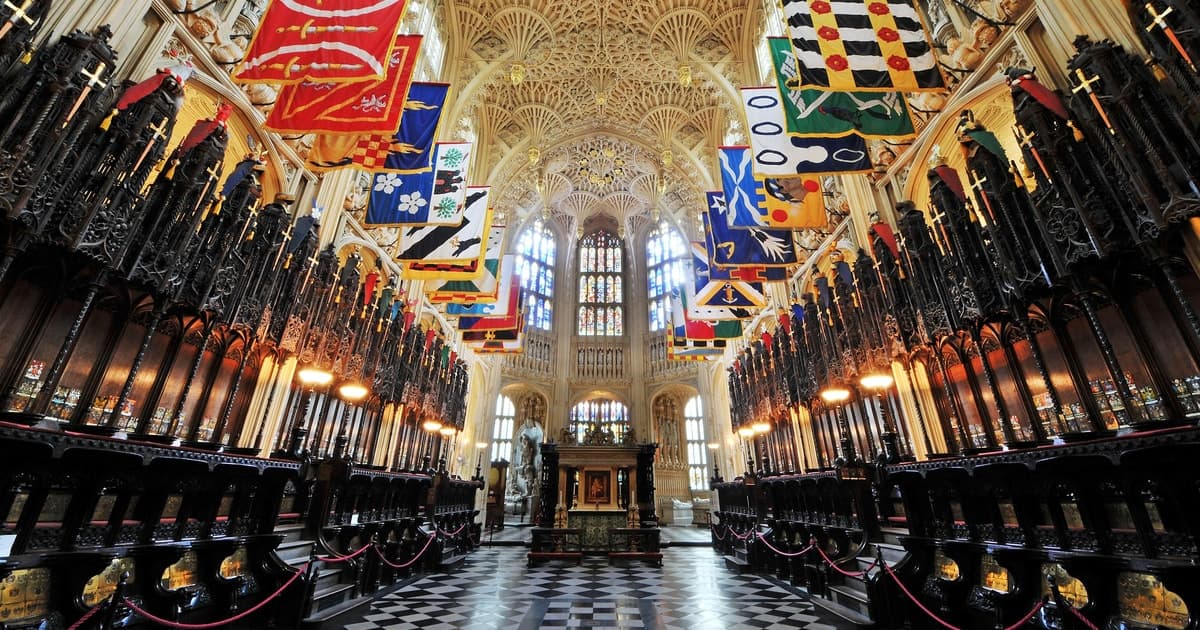 London: Royal Tour with Westminster Abbey & Afternoon Tea