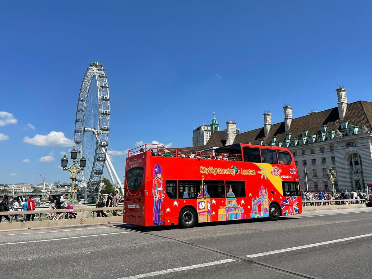 London City Sightseeing Hop-On Hop-Off Bus & Bookable Extras