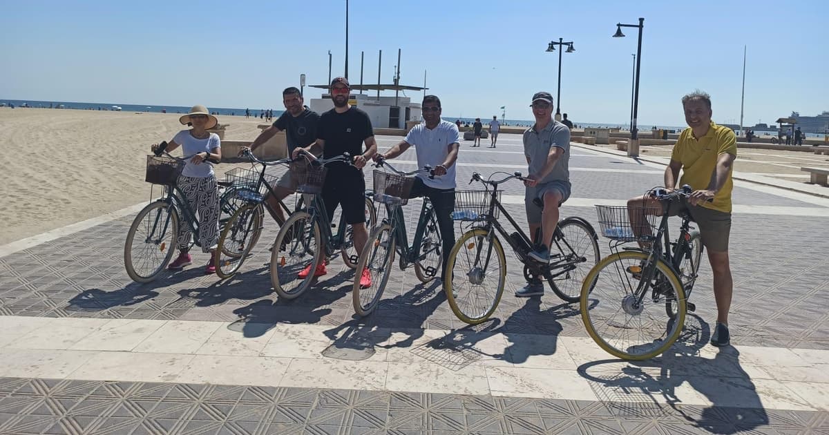 Valencia: Alquiler de Bicicletas de Día Completo