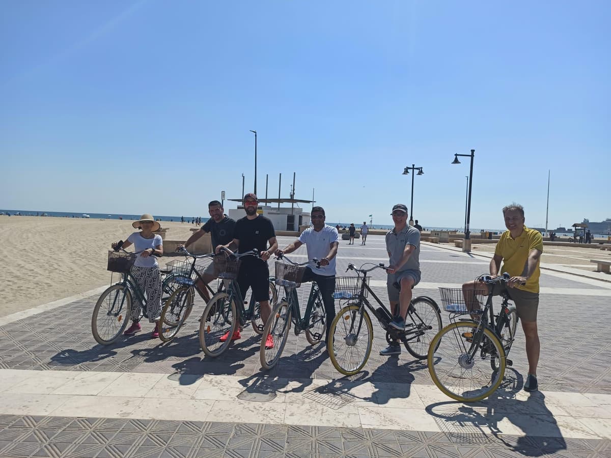 Valencia: Alquiler de Bicicletas de Día Completo
