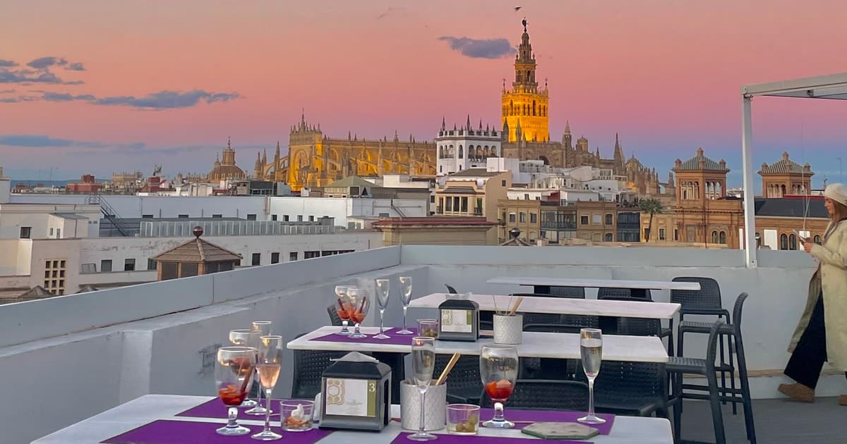 Seville: Sangria and Tapas Tasting