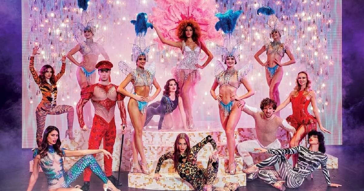 Paris: Paradis Latin Cabaret Show with Optional Champagne