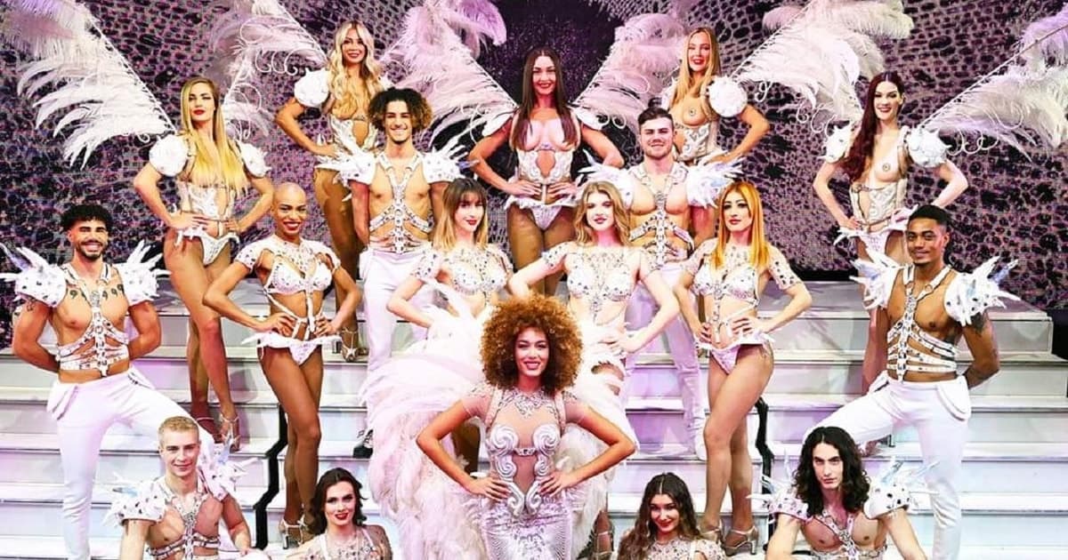 Paris: 3-Course Dinner & Show at Paradis Latin Cabaret
