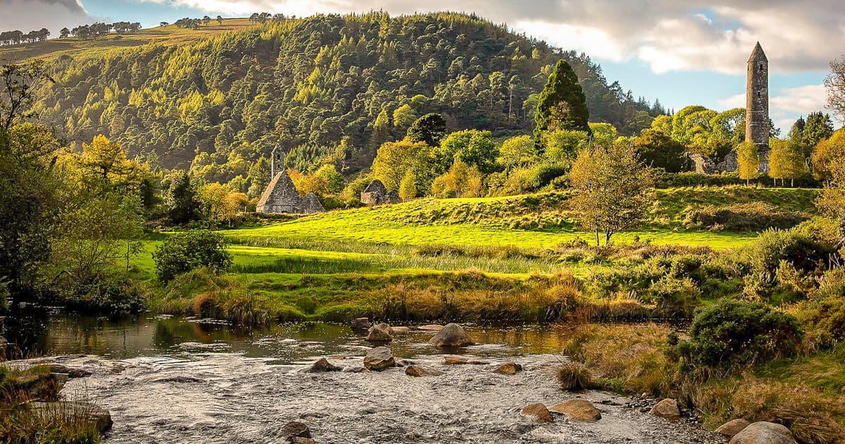 From Dublin: Glendalough & Wicklow Mountains Morning Tour
