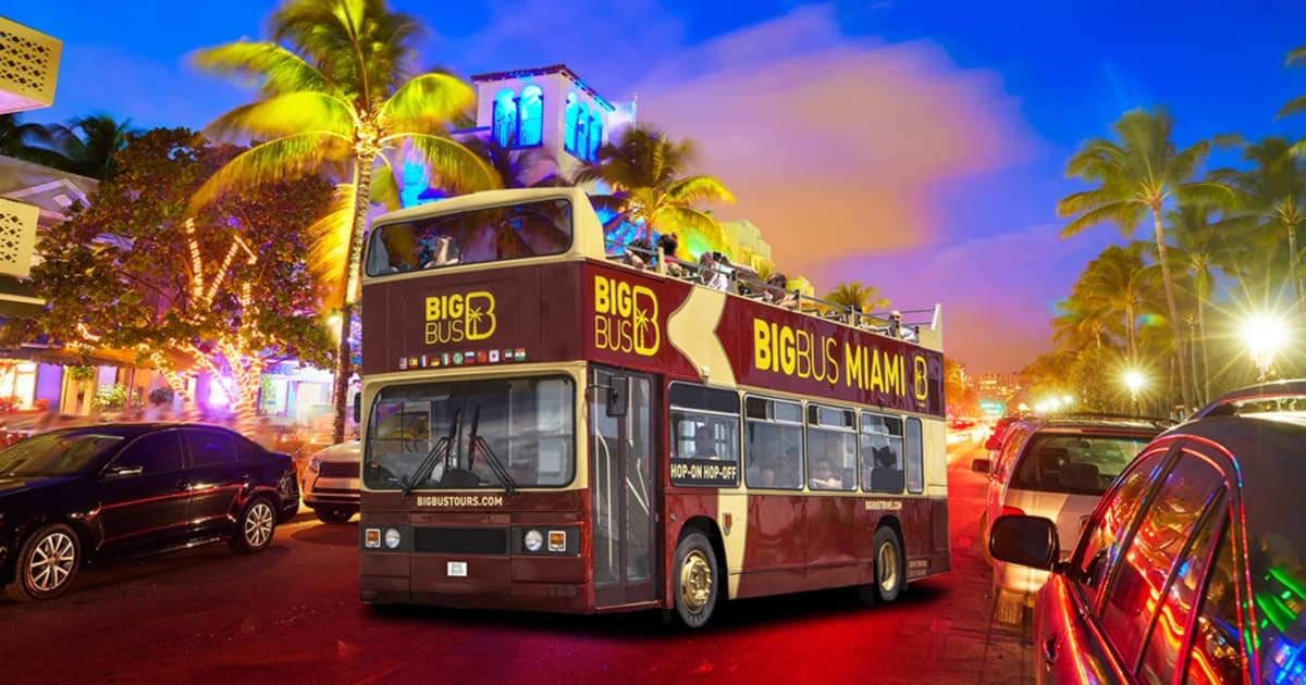 Miami: Tour nocturno en autobús descapotable con guía en directo