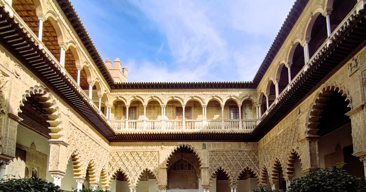 Sevilla: tour guiado por el Alcázar en grupo reducido y ticket de entrada sin colas