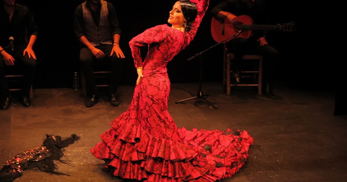 Triana: Authentic Flamenco & Tapas Tour