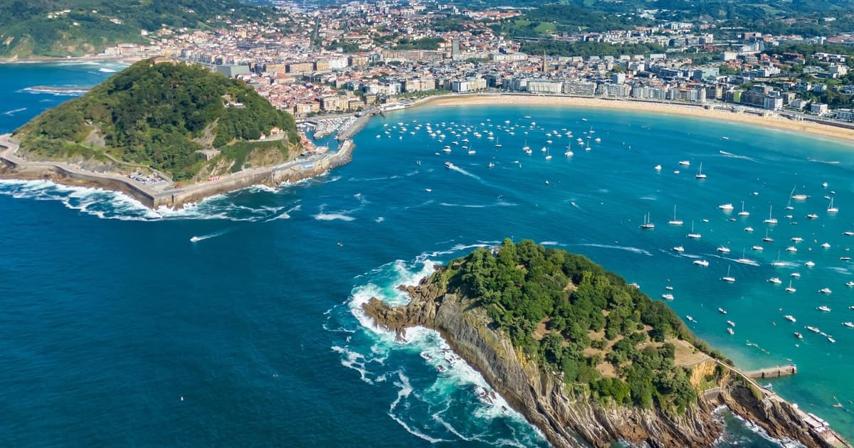 Desde Bilbao: Excursión a San Sebastián, Hondarribia, Hendaya y Getaria