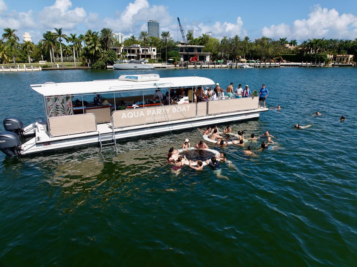 Miami: crucero por Billionaire's Row con parada para nadar en la bahía
