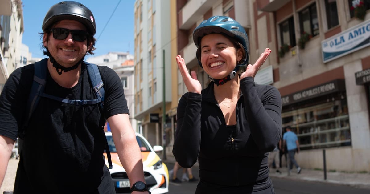 Lisbon: Authentic Route with Professional Photos