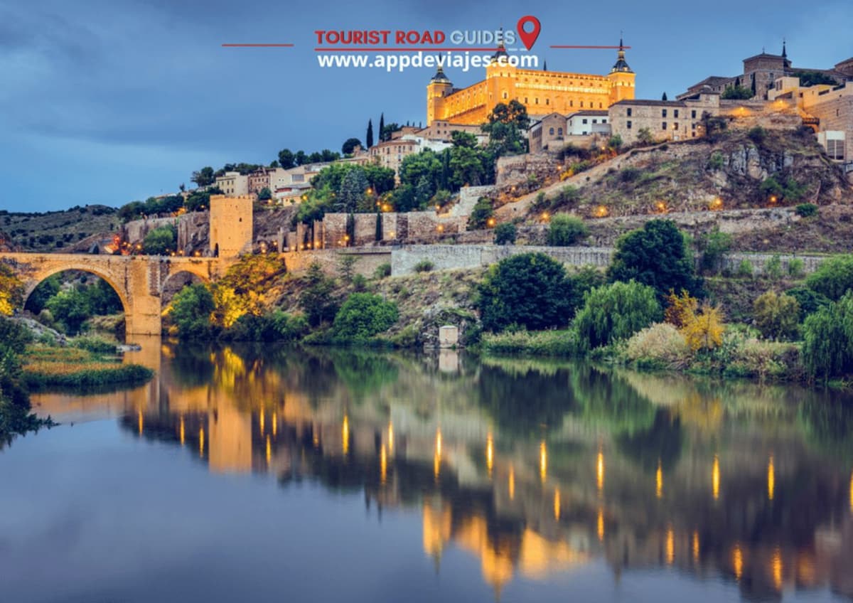 Desde Madrid: Tour Privado Toledo & Segovia