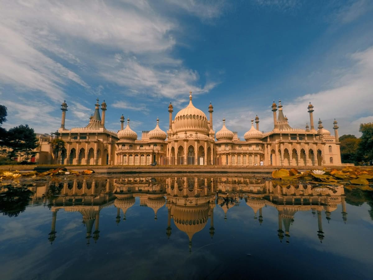 London: Brighton & Seven Sisters Cliffs Guided Day Trip