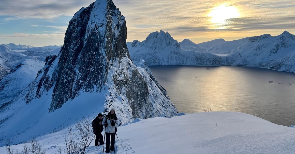 Tromsø: ruta de senderismo con raquetas en Senja hasta Hesten con vistas de Segla