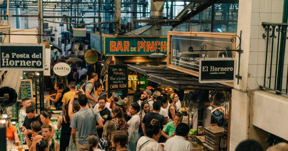San Telmo: tour histórico con comida callejera y bebidas