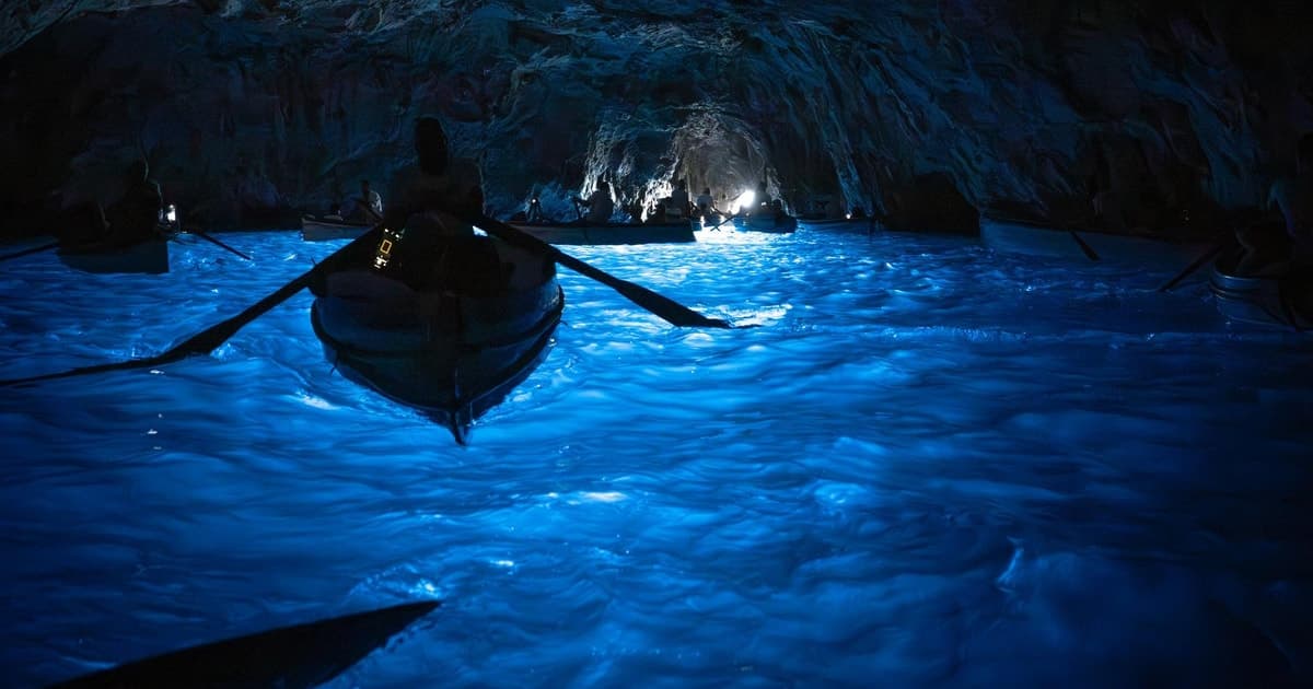 Desde Nápoles: Excursión en grupo a la Gruta Azul, Capri y Anacapri