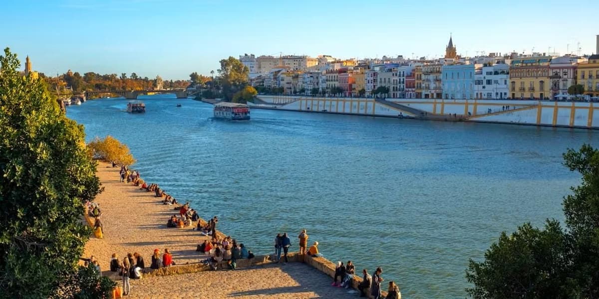 Sevilla: tour a pie privado por el Metropol Parasol y Triana