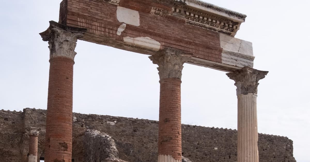 Roma: Pompeya temprano y Reggia di Caserta, sin colas