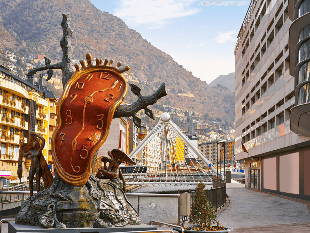 Barcelona: Private Tour of Andorra and Montserrat