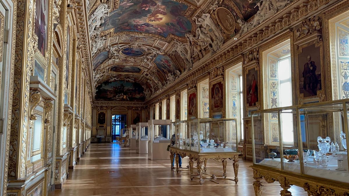 Paris: Louvre Mona Lisa Private Guided Tour with First Entry