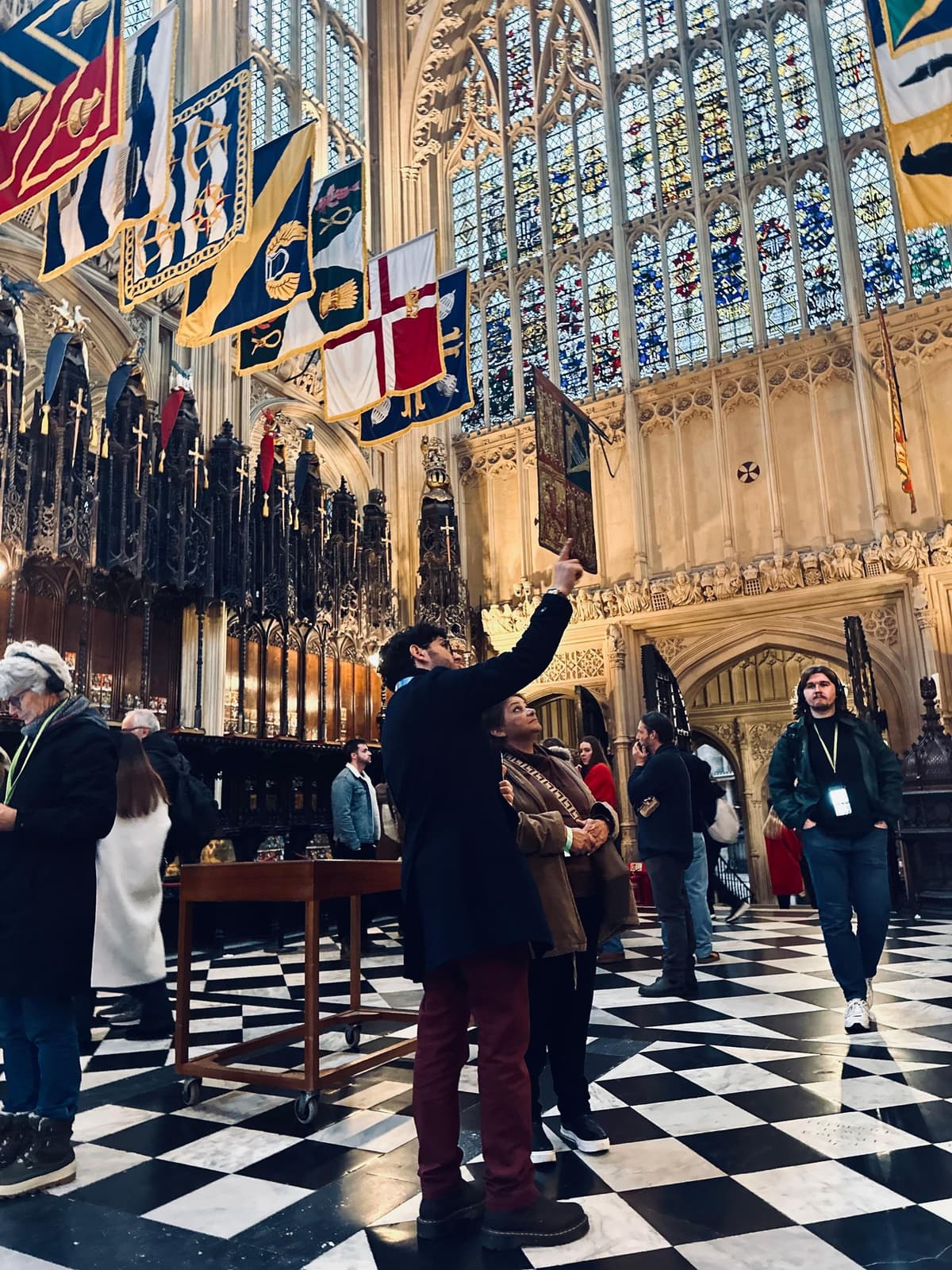 Westminster Abbey Tour with Changing of the Guard and Royal Palaces
