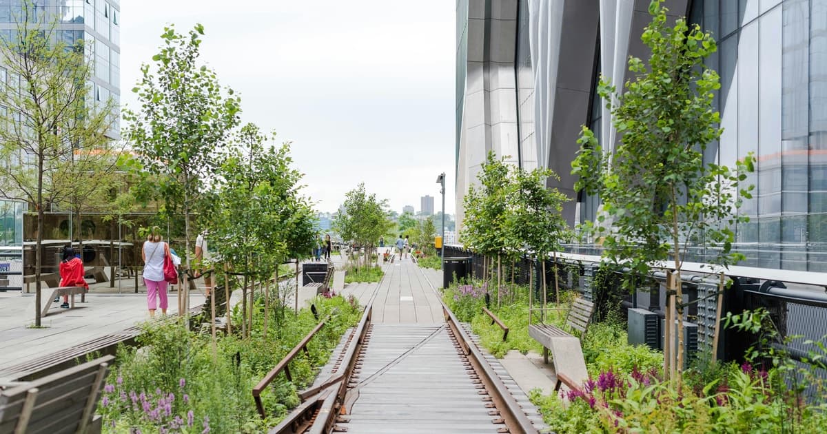 New York: High Line, Chelsea Market, and Vessel Guided Tour