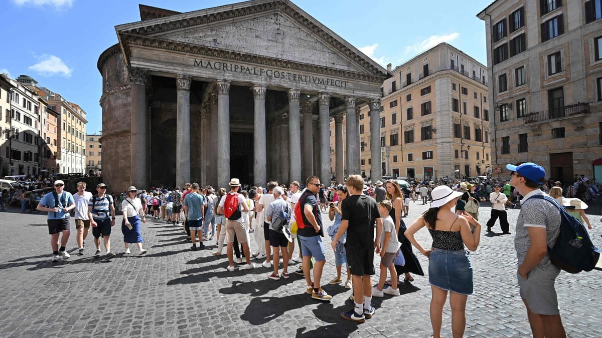 Rome: Pantheon Entry Ticket with Audio Guide