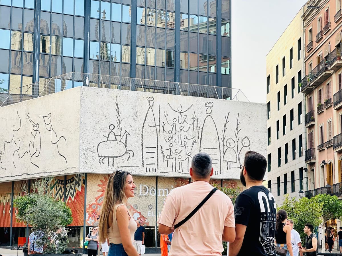 Barcelona: Picasso's Barcelona & Picasso Museum Walking Tour