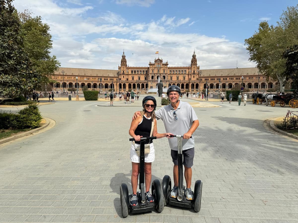 Sevilla: Segway tour de 90 min. y crucero por el Guadalquivir en 60 min.