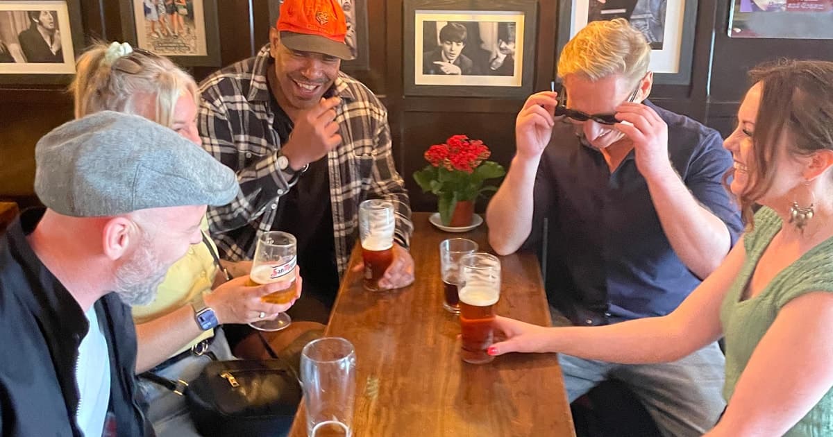 London: Great British Pubs Walking Tour