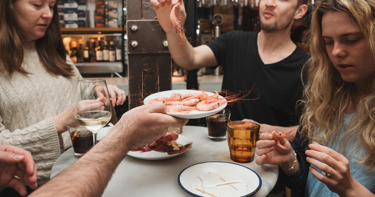 Madrid: Chamberí Food Tour - Spanish Tapas & Jamon Tasting