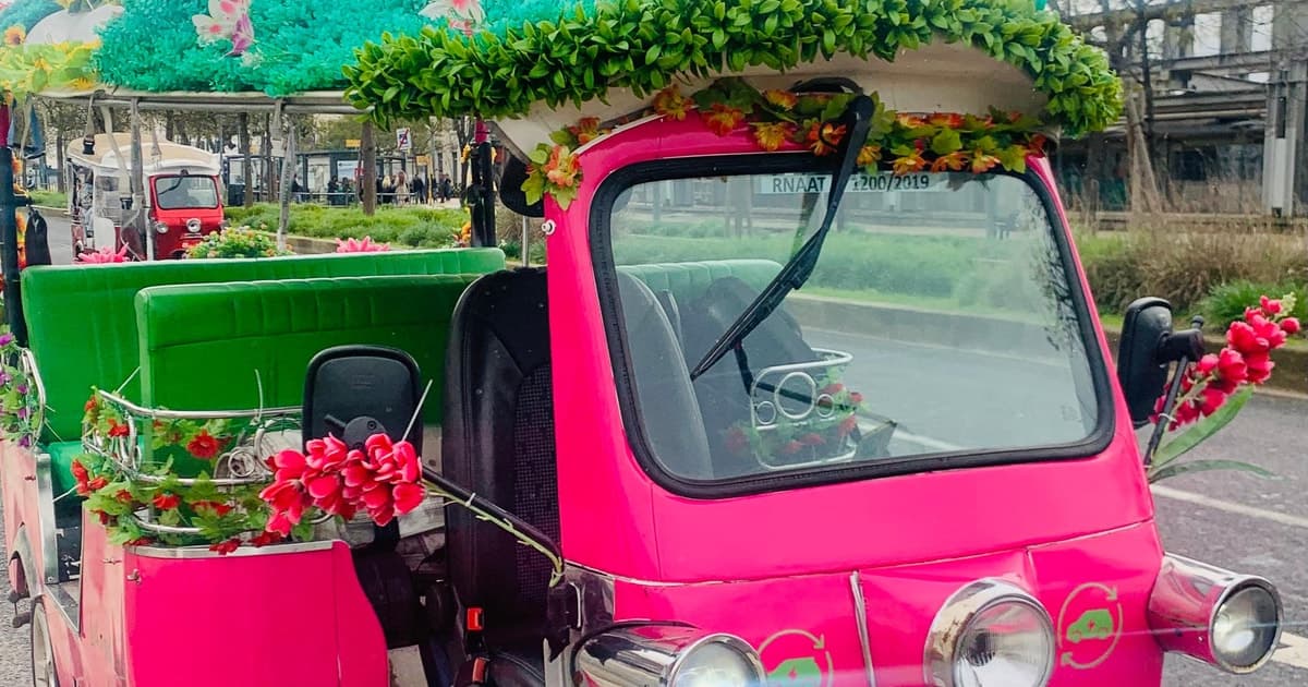 Casco antiguo: tour de la ciudad en tuk tuk privado con conductor local