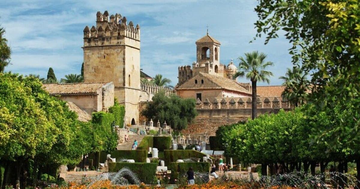 Córdoba : Tour a pie privado por los Patios